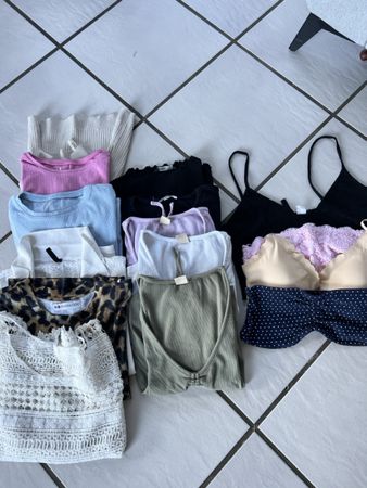 Kleidungspaket Damen Oberteile gemischt grS\M
